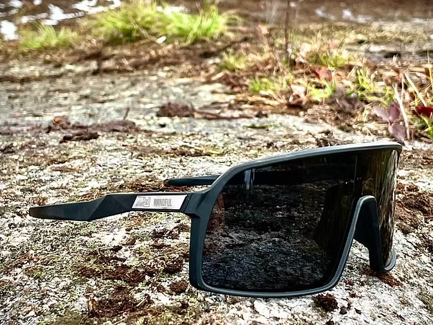 HANDFUL Element Wear Unisex Sunglasses