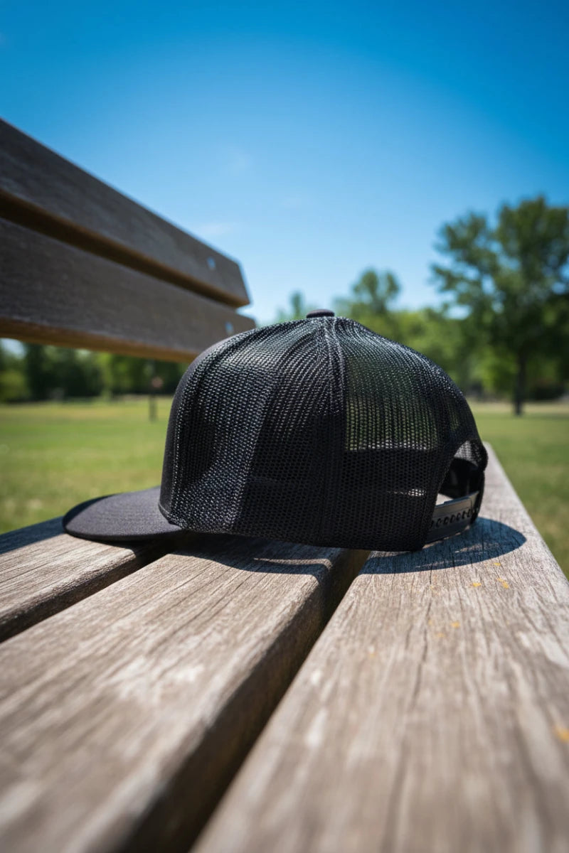 Handful Element Wear – Classic Trucker Hat Black Mesh - HANDFUL