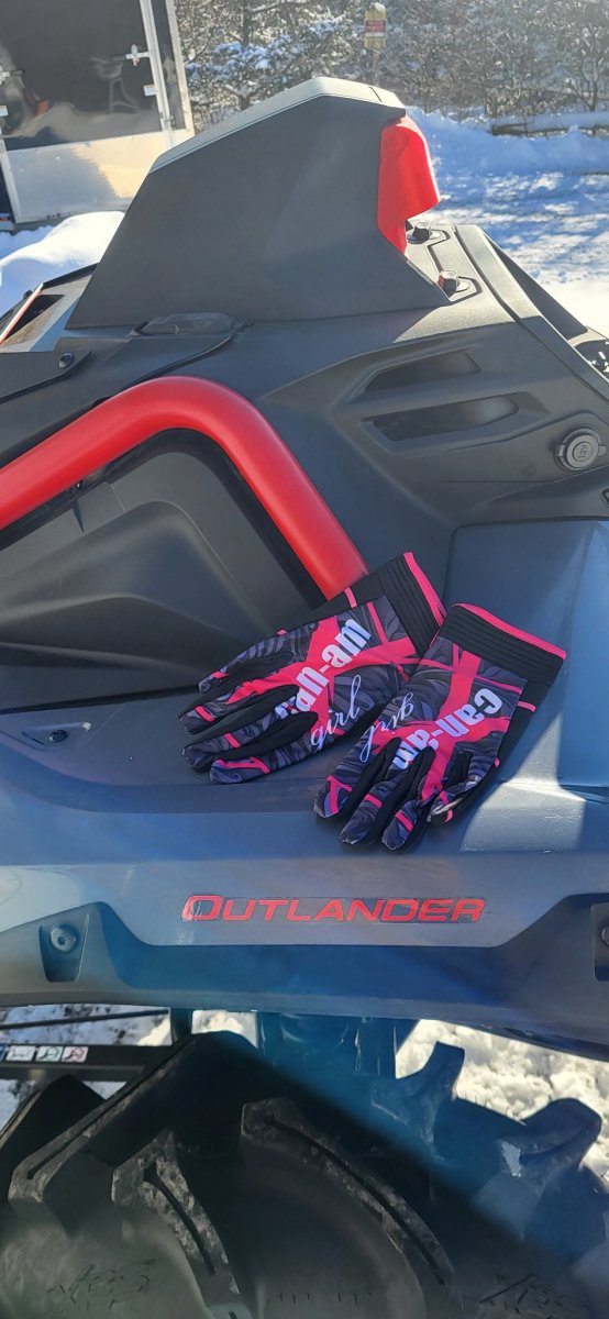 Signature Series - CAN AM GIRL - HANDFUL