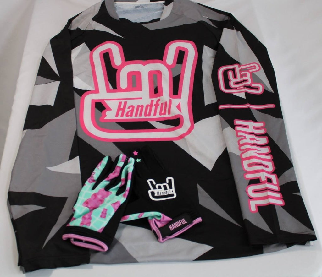 Signature Series - SHUGGABEAR - HANDFUL